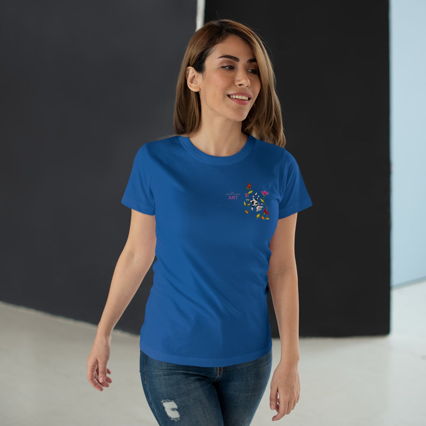 Single Jersey Women's T-shirt - dunkel - Motiv: Katze schwebt und Ranken, Vorderseite H 11 cm & Rückseite H 21,85 cm