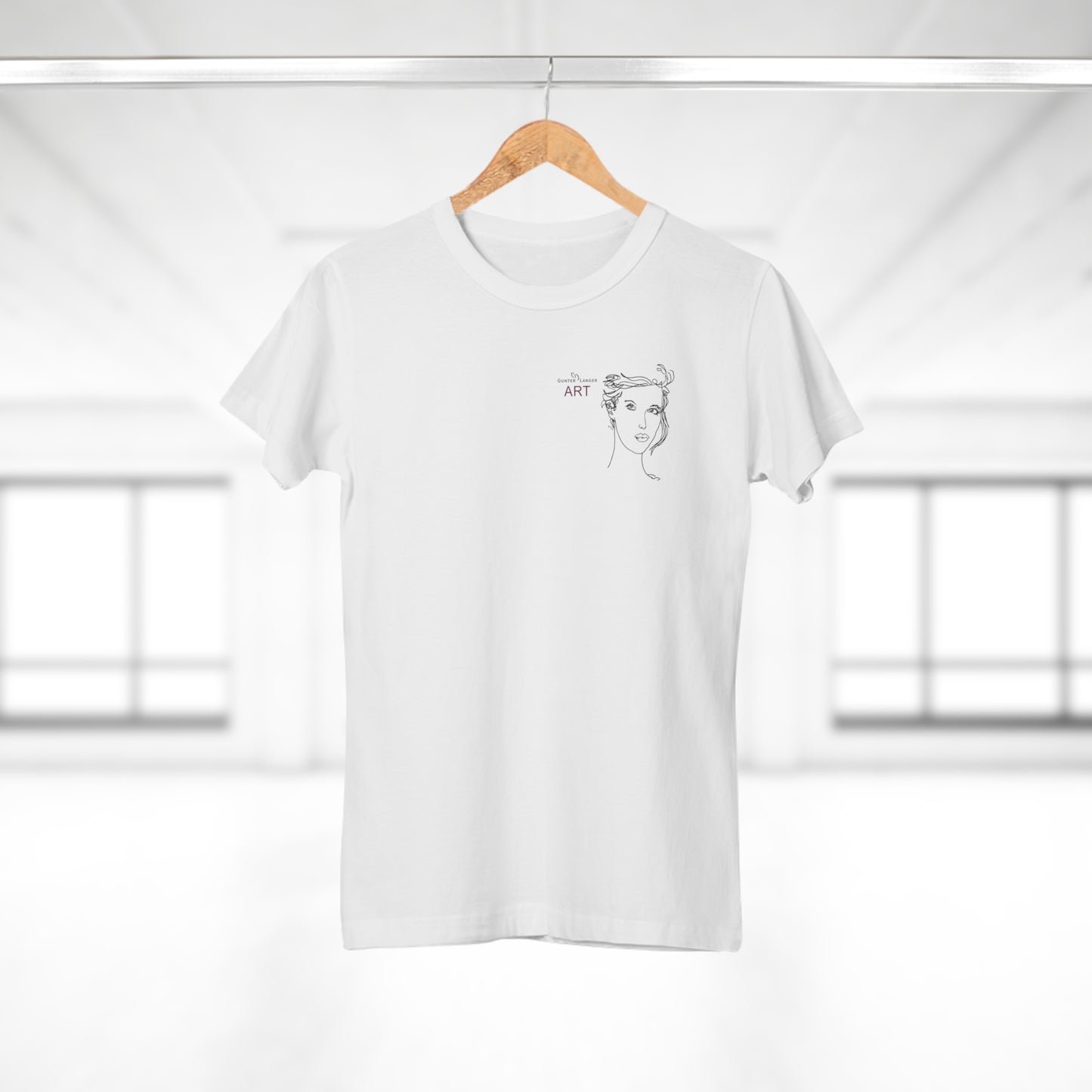 Single Jersey Women's T-shirt - hell - Motiv: Helena, H 11,5 cm