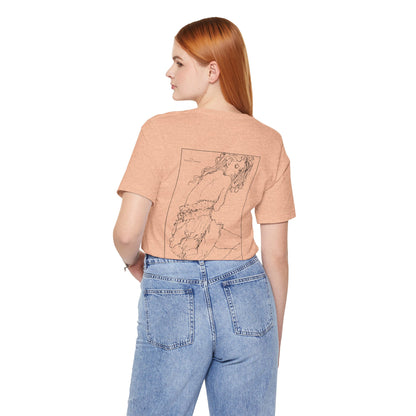 Unisex Jersey Short Sleeve Tee - Motiv: Rückseite Giselle, Kasten, H 40 cm