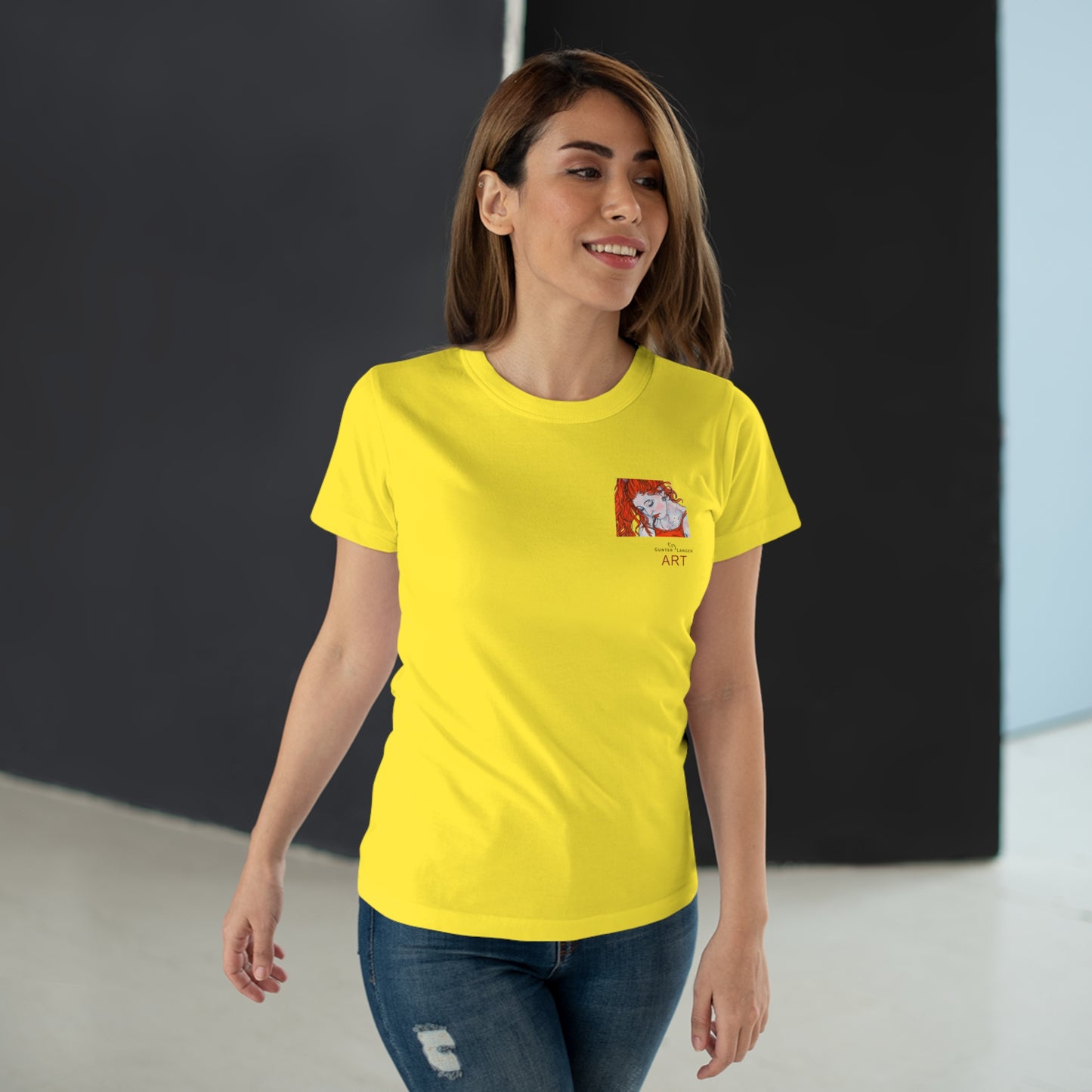 Single Jersey Women's T-shirt - hell - Motiv:  Front Julia, Ausschnitt 6,7 cm & Rückseite Julia, H 37 cm