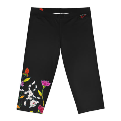 Women's Capri Leggings (AOP) -  Motiv: Katze fliegt, Ranken, schwarz