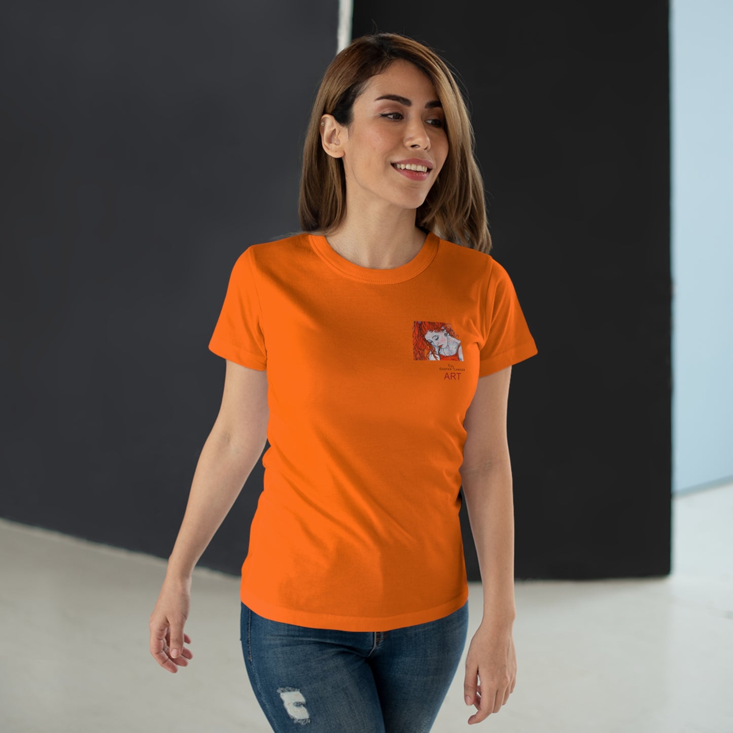 Single Jersey Women's T-shirt - hell - Motiv:  Front Julia, Ausschnitt 6,7 cm & Rückseite Julia, H 37 cm