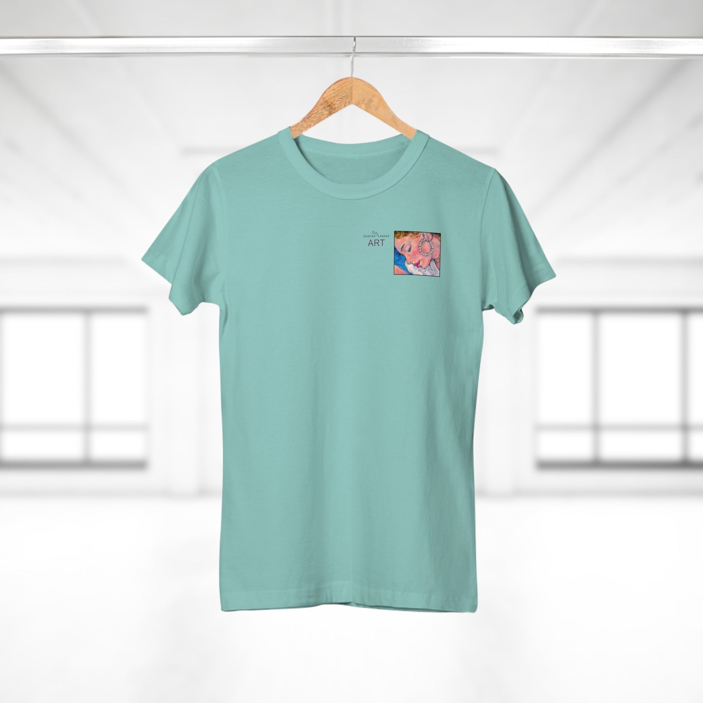 Single Jersey Women's T-shirt - hell - Motiv: Alva, Ausschnitt, H 6,5 cm