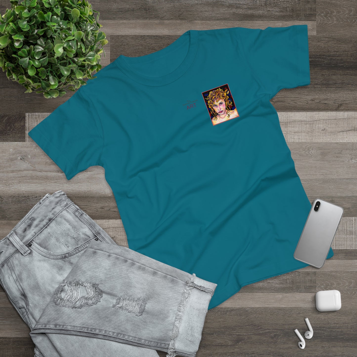 Single Jersey Women's T-shirt - hell - Motiv: Antonietta, Ausschnitt, H 9 cm