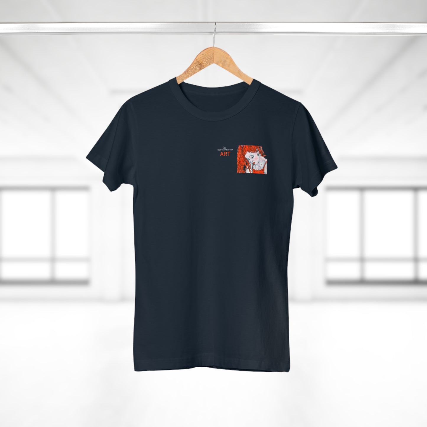 Single Jersey Women's T-shirt - dunkel - Motiv:  Front Julia, Ausschnitt 6,7 cm & Rückseite Julia, H 37 cm