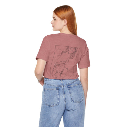 Unisex Jersey Short Sleeve Tee - Motiv: Rückseite Giselle, Kasten, H 40 cm