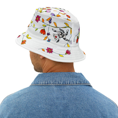 Bucket Hat (AOP) - Motiv: Katze fliegt, Ranken, Weiss