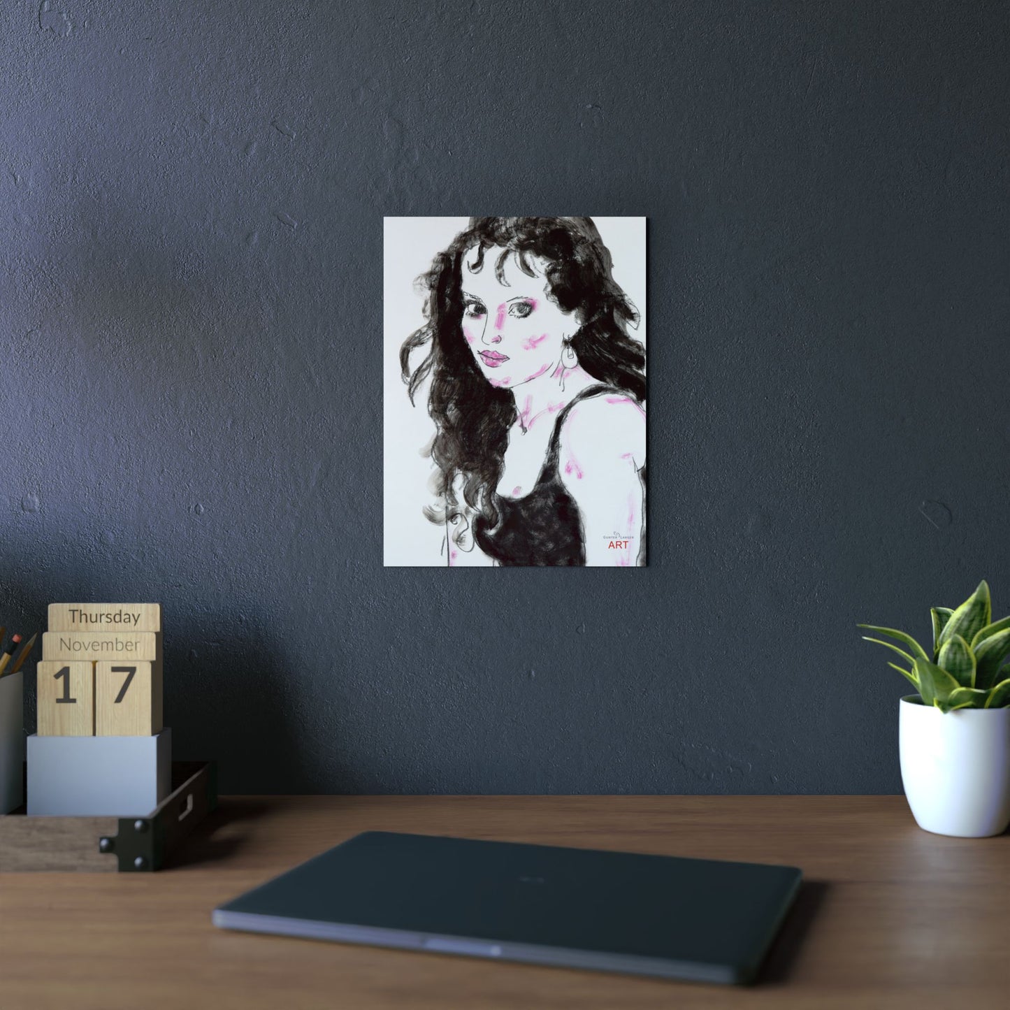 Aluminum Composite Panels -  Motiv: Dame in Schwarz, H 40 cm