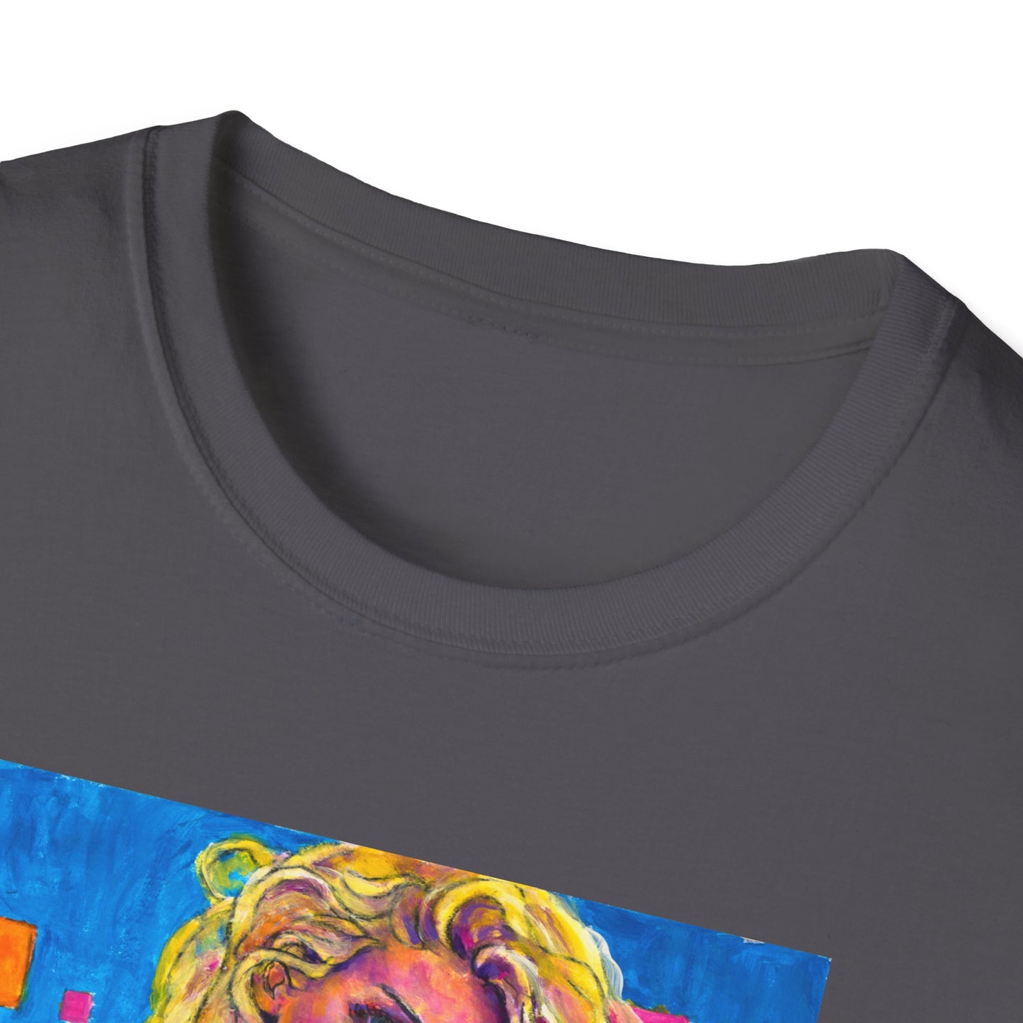 Unisex Softstyle T-Shirt - Motiv: Front Maria,  H 33cm