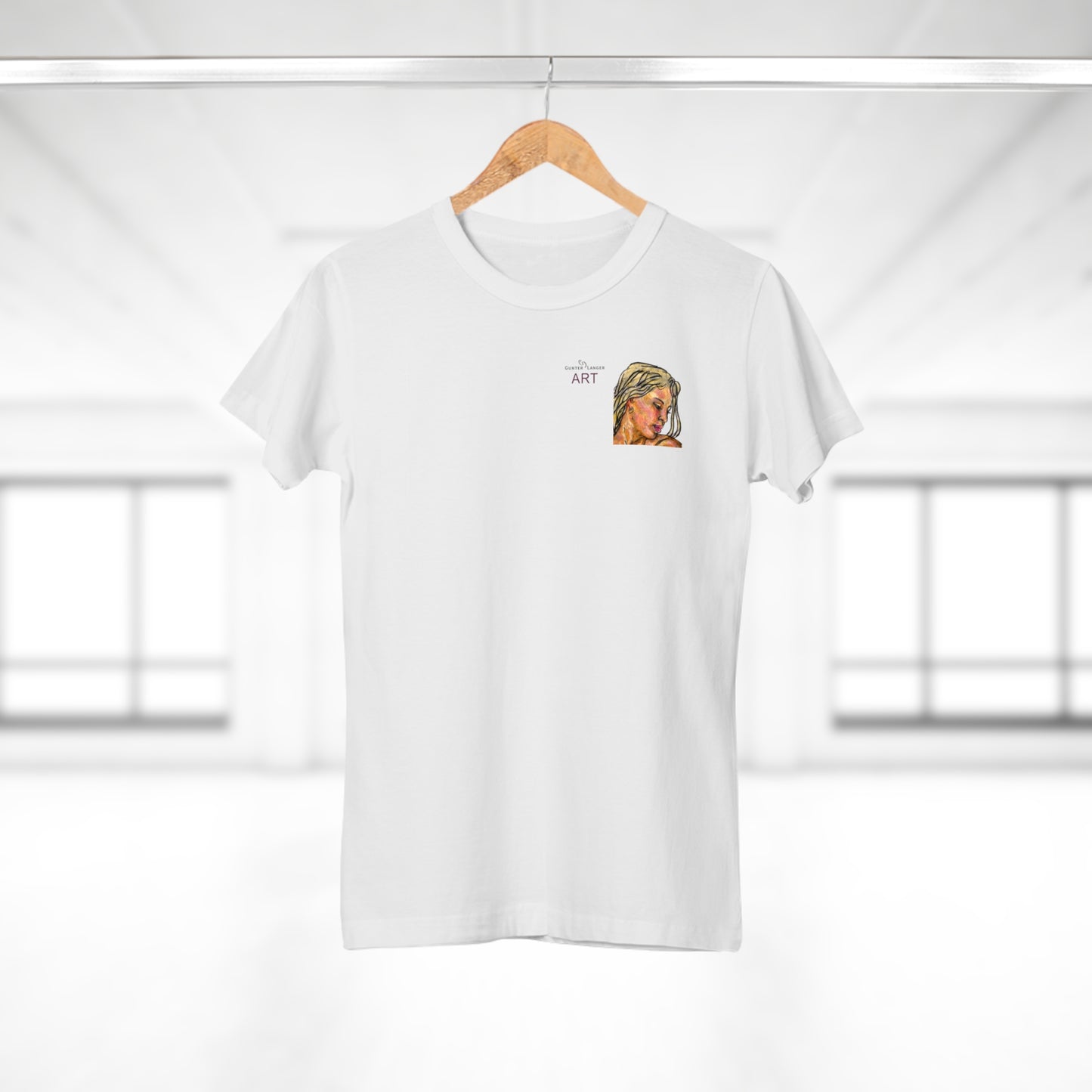 Single Jersey Women's T-shirt - hell - Motiv: Erna, Ausschnitt, H 8 cm