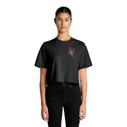 Women's Heavy Faded Crop Tee - Motiv: Katze Fliegt,  Front H 13,5 cm, & Rückseite H 21,5 cm