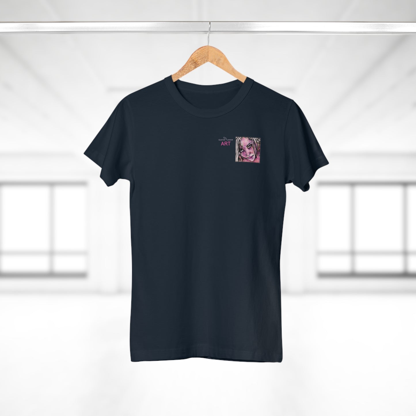 Single Jersey Women's T-shirt- dunkel - Motiv: Stella, Ausschnitt, H 6,3 cm