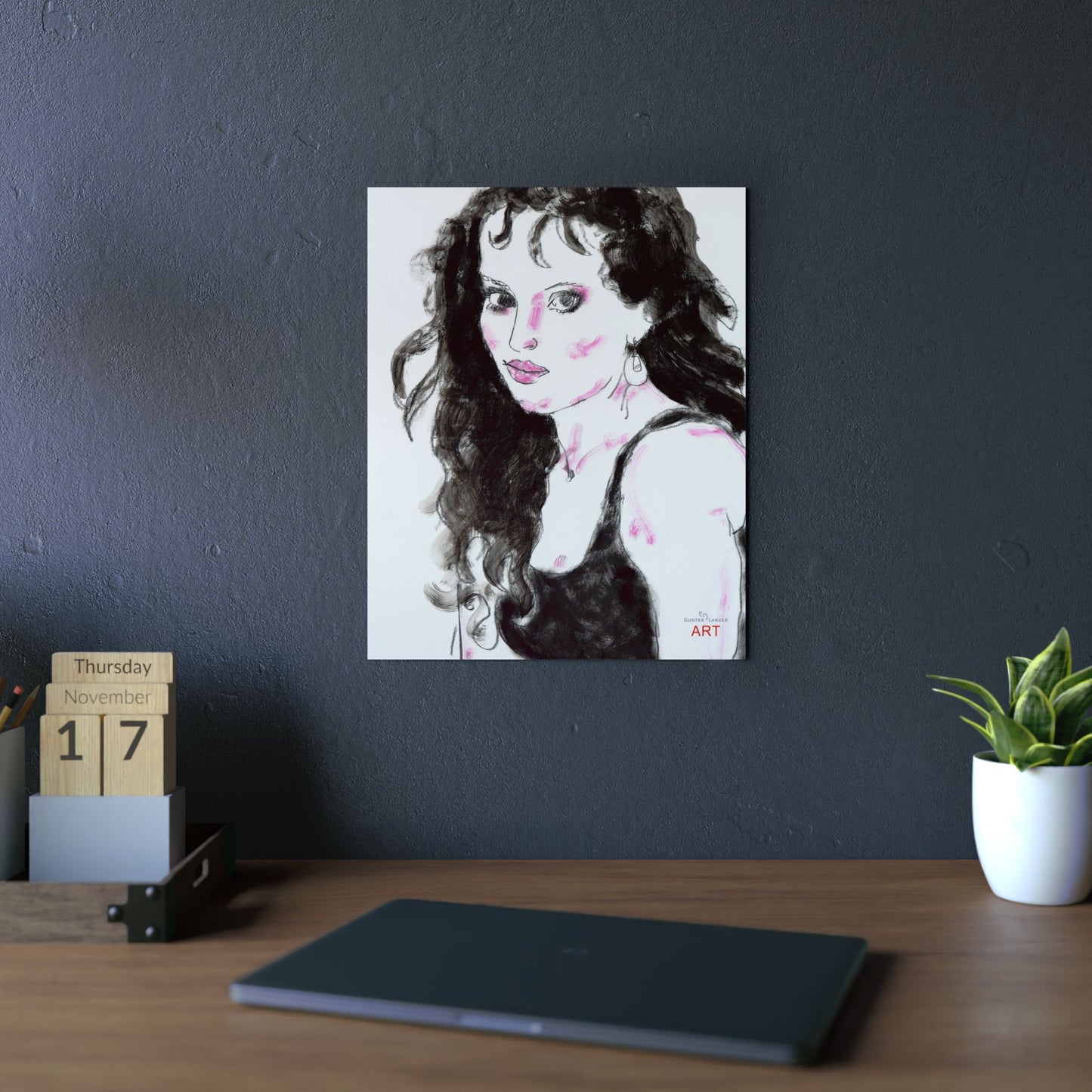 Aluminum Composite Panels -  Motiv: Dame in Schwarz, H 50 cm