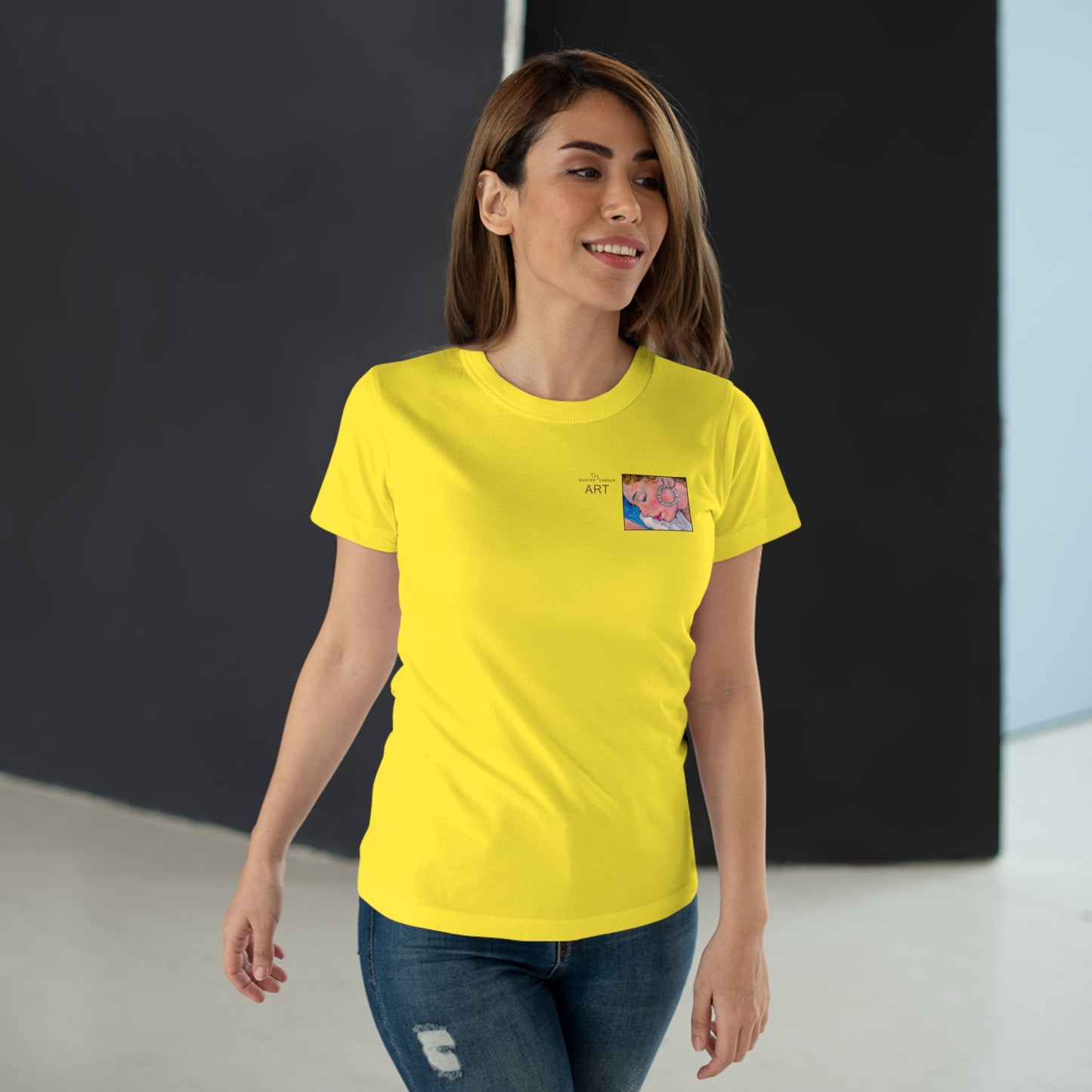 Single Jersey Women's T-shirt - hell - Motiv: Alva, Ausschnitt, H 6,5 cm