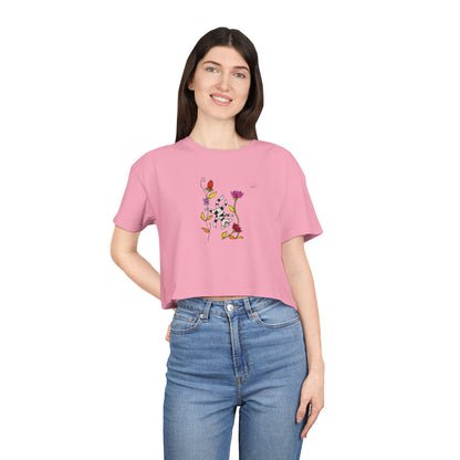 Women's Crop Tee - Motiv: Vorderseite H17,5 cm & Rückseite H26,5 cm, Katze schwebt & Ranken