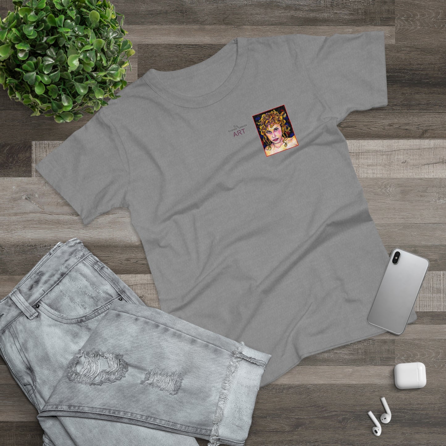 Single Jersey Women's T-shirt - hell - Motiv: Antonietta, Ausschnitt, H 9 cm