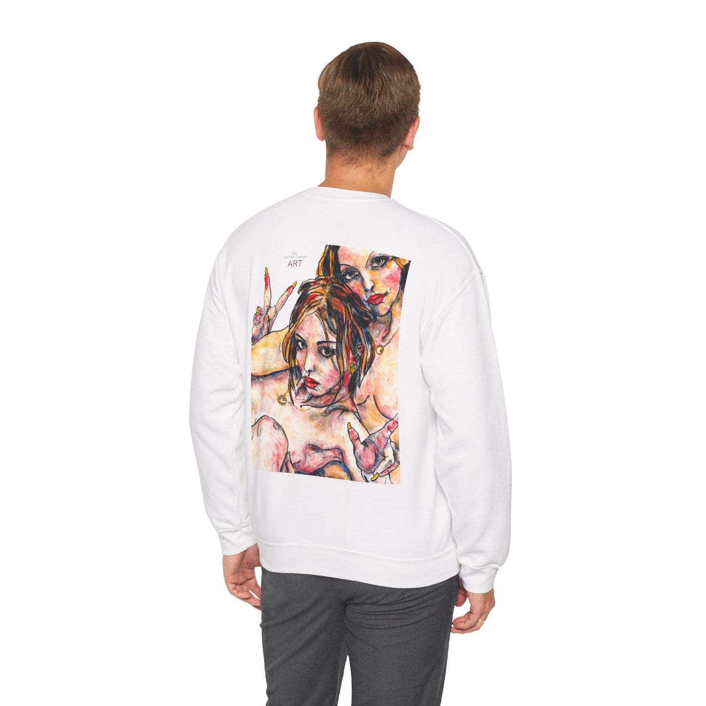 Unisex Heavy Blend™ Crewneck Sweatshirt - Motiv: Front Camilla (H 11,4 cm) & Rückseite Camilla / Leni, H 41 cm