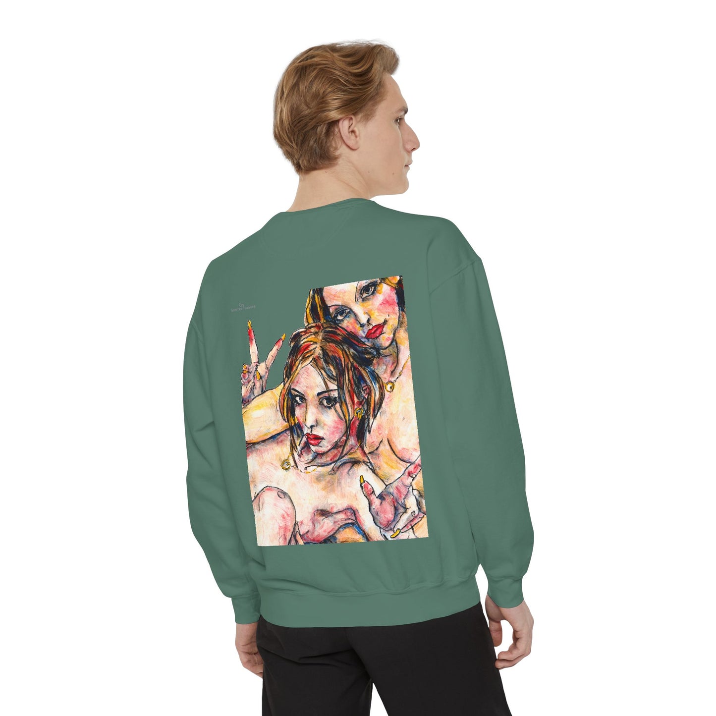 Unisex Garment-Dyed Sweatshirt - Motiv: Front Camilla (H 11,4 cm) & Rückseite Camilla / Leni, H 41 cm