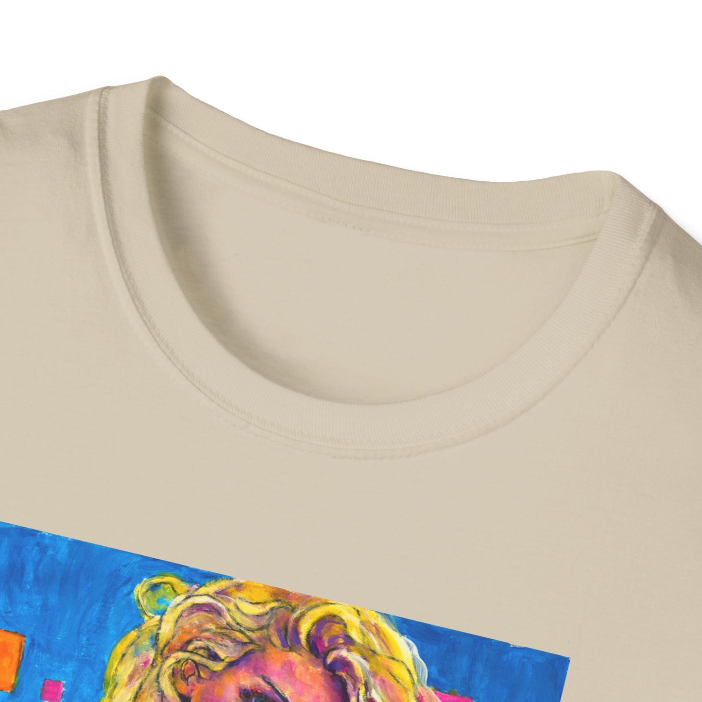 Unisex Softstyle T-Shirt - Motiv: Front Maria,  H 33cm