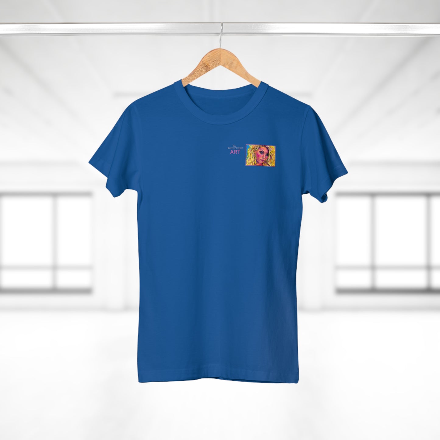 Single Jersey Women's T-shirt- dunkel - Motiv: Maria, Ausschnitt, H 5 cm