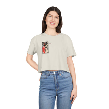 Women's Crop Tee  - Motiv: Front Ria (Ausschnitt H 13,5 cm), & Rückseite Ria, H 24,8 cm