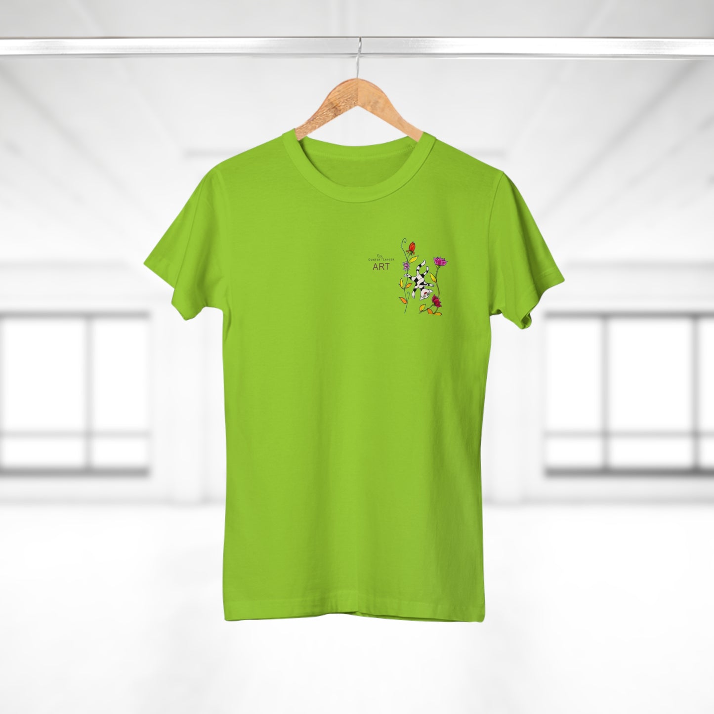 Single Jersey Women's T-shirt - hell - Motiv: Katze schwebt und Ranken, Vorderseite H 11 cm & Rückseite H 21,85 cm